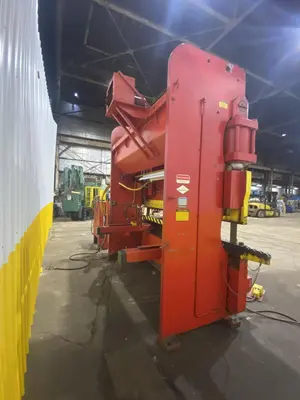 230 TON X 10' CINCINNATI MODEL #230-8AS HYDRAULIC CNC PRESS BRAKE W/ UPGRADED CONTROLS: STOCK #19386