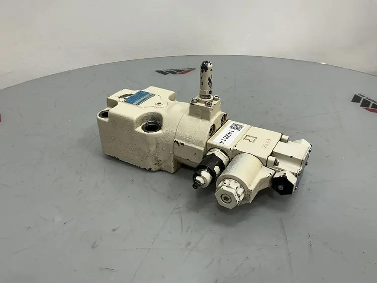 Used TOKIMEC VICKERS TCG50-10-FEV-P7-H-13-S158 Valves/Fittings Michigan US | Ideal Machinery #691199