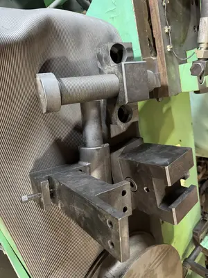 USED HINES 300