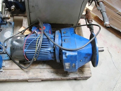 225L S/S Jktd Rotosolver Mixer 5.5 kW Flp