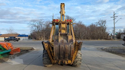 USED 1986 CATERPILLAR 416