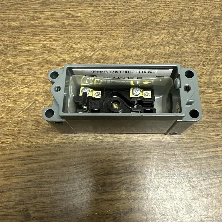 New | in-Stock SQUARE D 9007-AW16 Miscellaneous Equipment (Electrical & Power) Ohio US | Surplus Asset Holdings #1209339