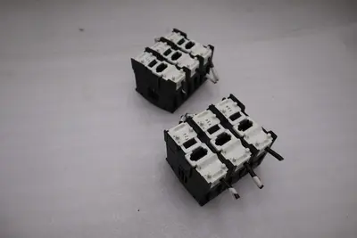 LOT OF SIX - BUSS JTN60030 Fuse Holder 0-30A 600VAC STOCK H1733