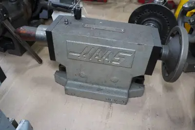 Haas HTS4 4" Manual Tailstock
