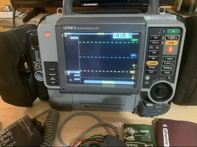 Used Physio Control Lifepak 15 Emergency/Rescue Ohio US | david.hobbs@my.com #1744154