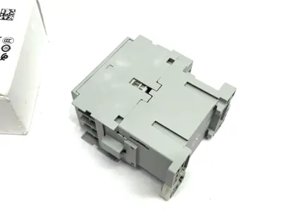 USED ALLEN-BRADLEY SER. B IEC 16 A CONTACTOR, 0 NO CONTACT & 1 NC CONTACT