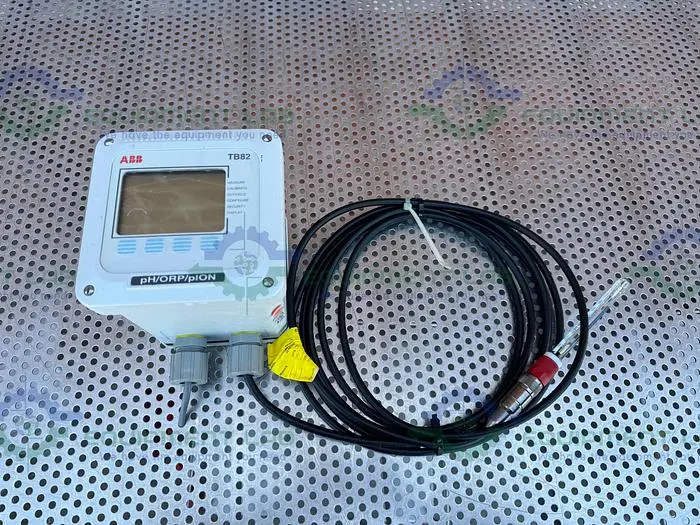 Used ABB TB82PH101021 1NS PH  / ORP / PION TRANSMITTER W/ METTLE TOLEDO PH SENSOR Misc Electrical & Power Parts | Equipment Lab #486544