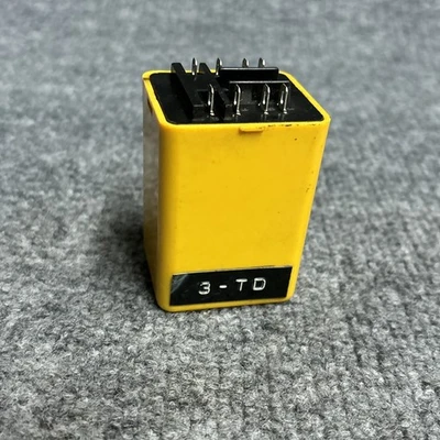 Used Eagle Signal 80E2A602 Relays & Switches California US | Davliegogo LLC #1705735