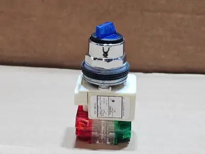 New | in-Stock SCHNEIDER ELECTRIC LV429658 Switchgears British Columbia CA | Lenmark #1430205