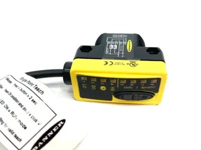 New | in-Stock Banner Engineering Expert Diffuse-Mode WORLD-BEAM Long Range Sensor 75703 Photoelectric Sensors Michigan US | Maverick Industrial Sales #1402484