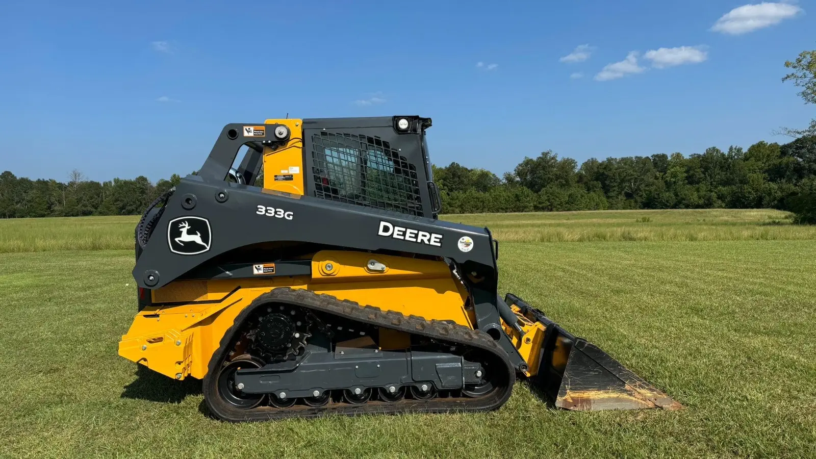 USED 2024 Deere 333G