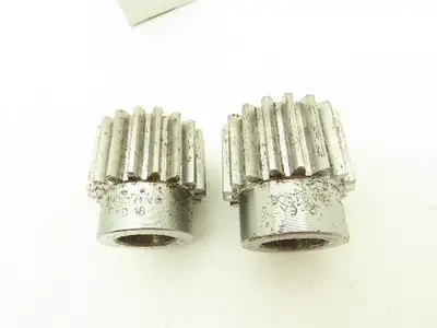 Boston Gear YD18 09950 Spur Gear 18 Tooth 12DP 20°PA  3/4" Bore  Lot of 2