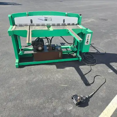 U14868C 52 in. Diacro  14 gauge hydraulic shear