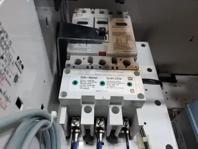 USED EATON SVX002A1-5A4N1