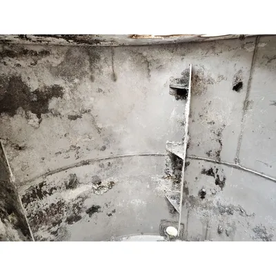 Used 600 Gallon Stainless Steel Industrial Tank with ladder