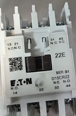 Eaton D15CR22AB SER.B1 Control Relay 120/240v-