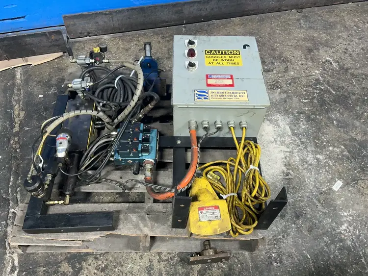 Used SEALANT EQUIPMENT & ENGINEERING INC _UNKNOWN_ Pump & Valve Parts Ohio US | HGR 24 #1286738
