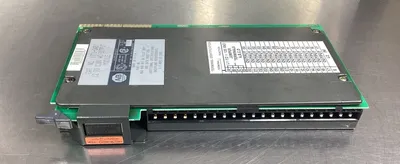 Allen-Bradley 1771-OAD 10-120V AC Output Module 3C-34