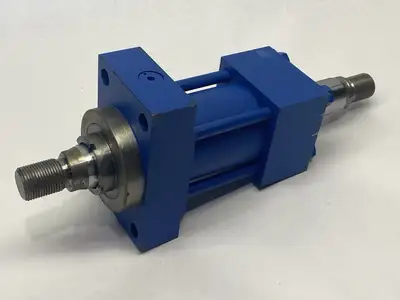 R900999T33 | Bosch Rexroth  Hydraulic Cylinder CGT3 Series 3X KONFIG - New Other