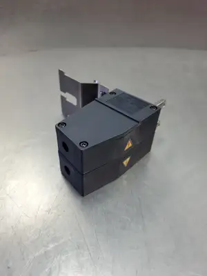 USED Siemens 6SL3162-2BM01-0AA0 DC Link Adapter Set, 200A, 720VDC