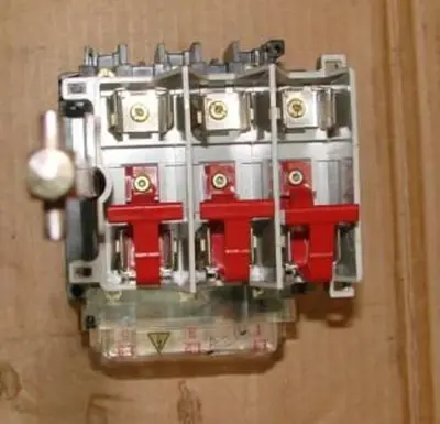 USED ALLEN BRADLEY 194R-NJ030P3 SER B