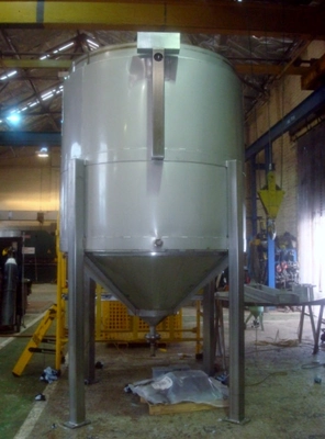 4500 L S/S Zero Pressure Jktd Encl Tank