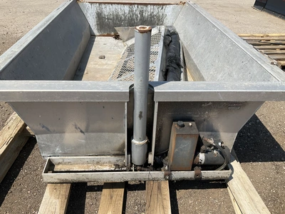 Aluminum 8’L dump box insert for a long box pickup truck, electric over hydraulic pump, no wiring or...