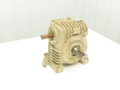 Cone Drive H035-2 Worm Gearbox 5:1 Reducer 350rpm 11.7Hp RH Output  *Seal Leak*