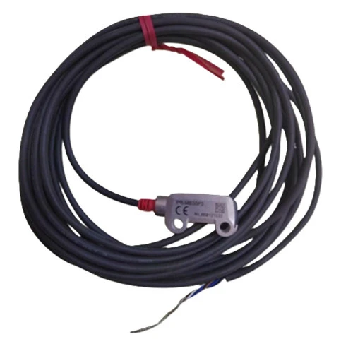 Keyence PR-MB15P3 Photoelectric Sensor, Mini-Slim Reflective, Cable Type, 15mm [New]