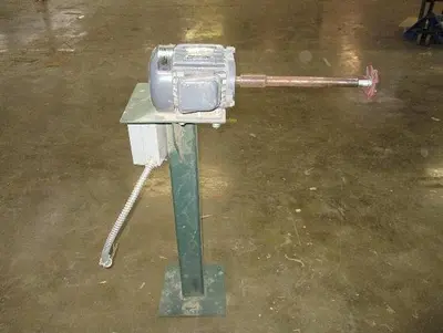 SINGLE-SPINDLE FLUTTER SANDER