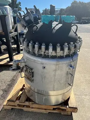 Reactor, 100 Gallon, Glass Lined, De Dietrich, 150 PSI, Jacketed, Agitated #S744732
