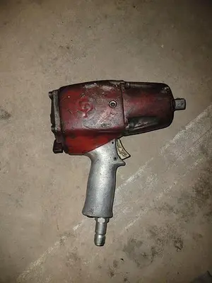 USED CHICAGO PNEUMATIC 605-RS