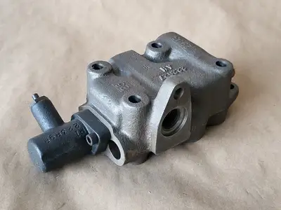 NEW EATON 222627