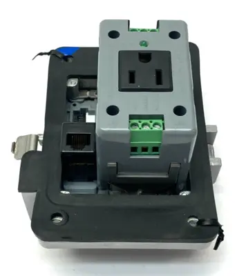 Used Grace Technologies GracePort Ethernet Panel Interface Connector PLC Ethernet Equipment Michigan US | Maverick Industrial Sales #1392560