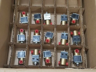 NEW Alcon 01AZ045C1-1EAA