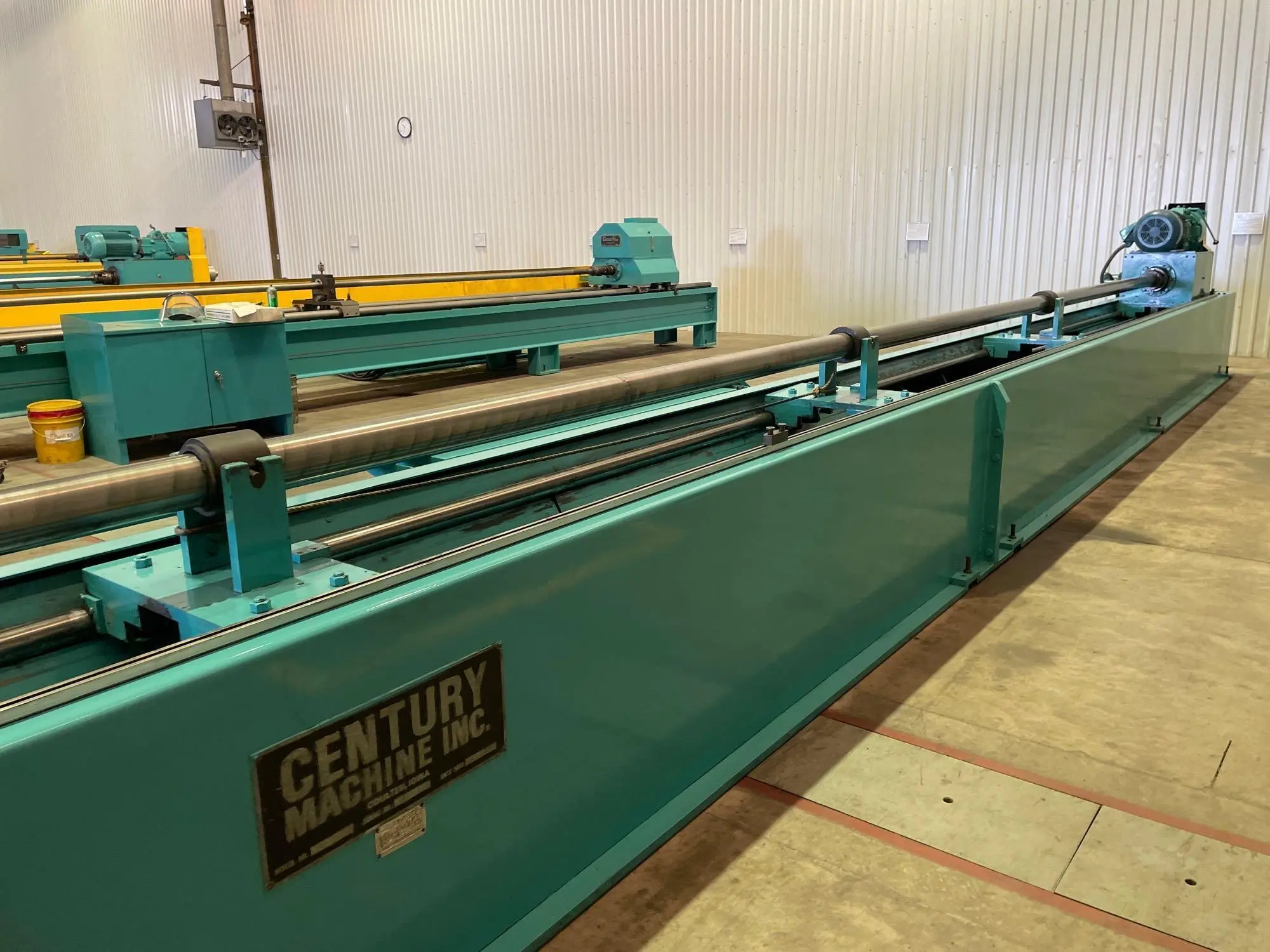 USED 1998 CENTURY MACHINE 75H-36