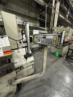 USED ACCURPRESS 71006