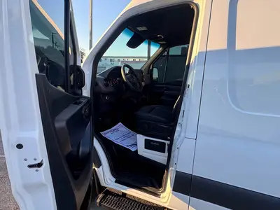Used 2024 MERCEDES-BENZ 2500 Vans Florida US | Truck and Van Outlet #1509211