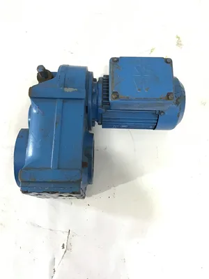 SEW-Eurodrive FA67GDT80K4 Motor Gear Reducer 0.75HP 195.39:1 Ratio 1.53/3.06A