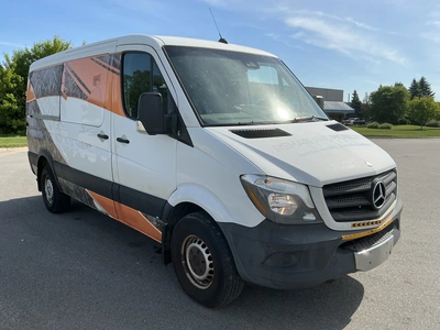 USED 2014 MERCEDES-BENZ SPRINTER