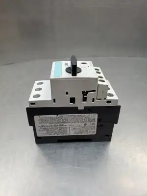 Used Siemens 3RV1021-1CA10 SIRIUS Manual Motor Starter, 2.5A. Starters South Carolina US | Palmetto Automation #1158913