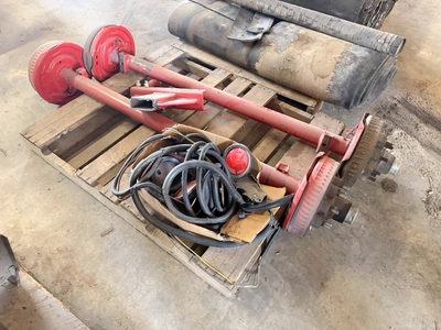 Used LOT OF (2) TRAILER AXLES _UNKNOWN_ Running Gears Michigan US | Miedema Asset Management Group #1369579