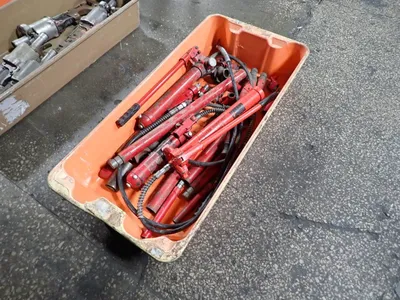 10 Tons Pumps