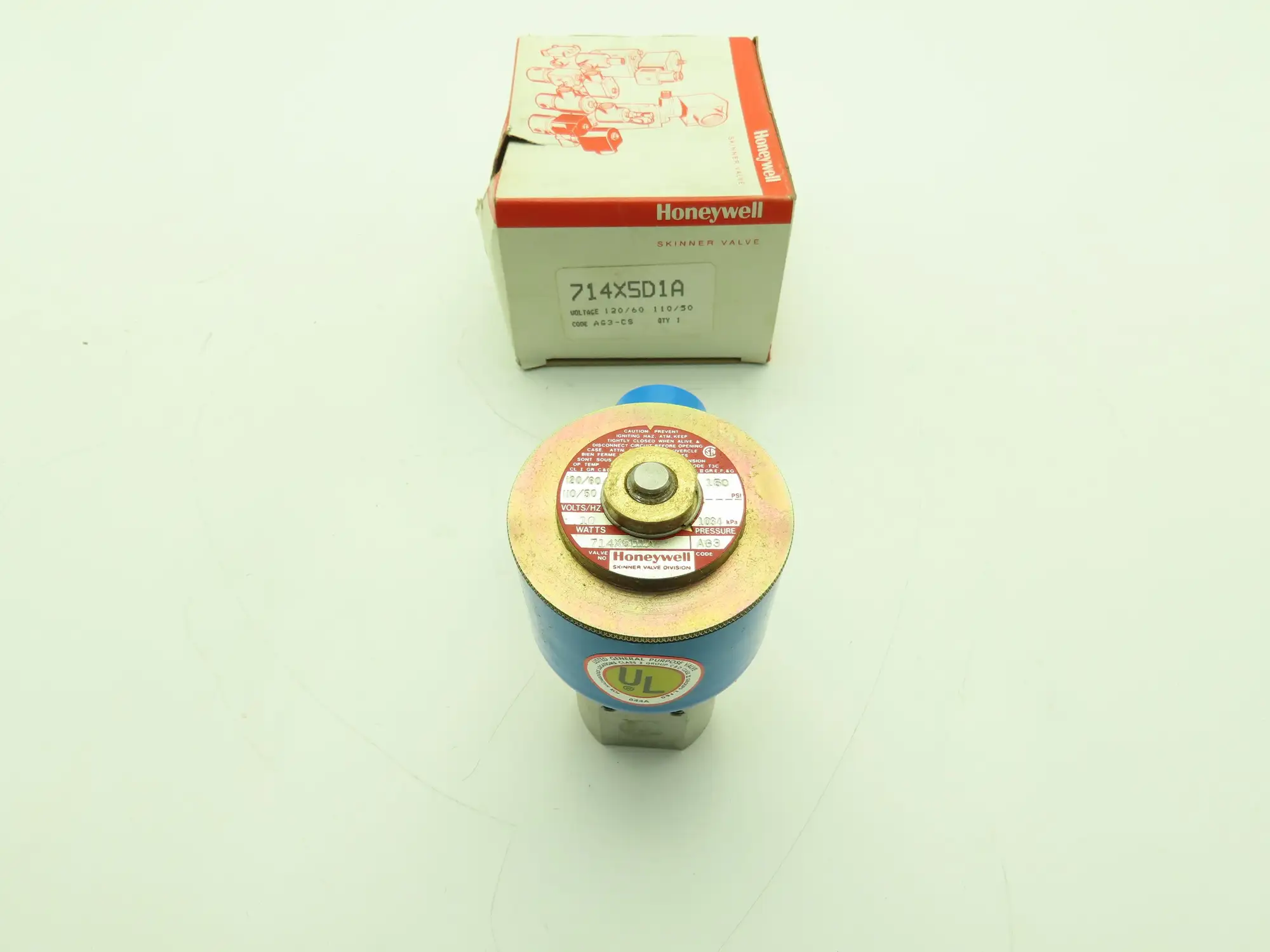Honeywell Skinner 714X5D1A Solenoid Valve 3-Way NC 120V 150 PSI 1/8" NPT