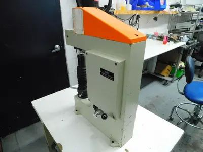 Used SAROJ R Hardness Testers Texas US | Aucto #1461118