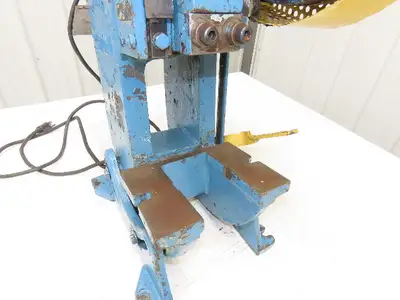Used BENCHMASTER _UNKNOWN_ O.B.I. Presses Indiana US | Arrow Industrial #1482995