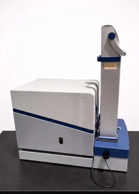 USED BMG - LABTECH PHERASTAR MICROPLATE READER WITH STACKER