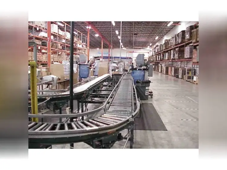 Used 2005 HYTROL 24″ CONVEYOR SYSTEM Roller Conveyors Florida US | USA Transequipment #1542519
