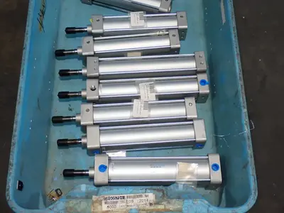 Smc  250psi Pneumatic Cylinders.