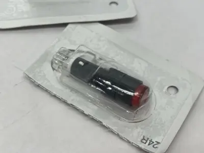 New | in-Stock IDEC Red Pilot Light Indicator LOT OF 13 Light Source Equipment Michigan US | Maverick Industrial Sales #1390998